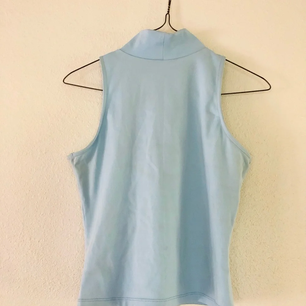 No Boundaries Light Blue Sleeveless Spring Top - Picture 7 of 8